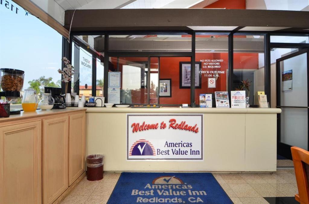 Americas Best Value Inn Redlands San Bernardino Exterior photo