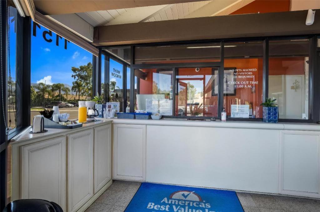 Americas Best Value Inn Redlands San Bernardino Exterior photo
