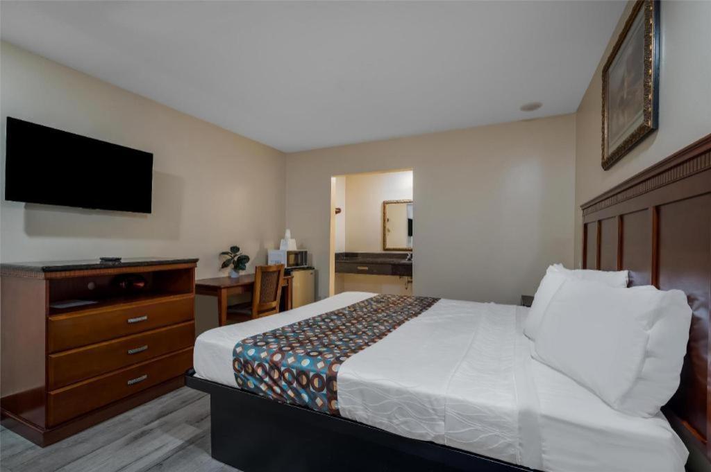 Americas Best Value Inn Redlands San Bernardino Exterior photo