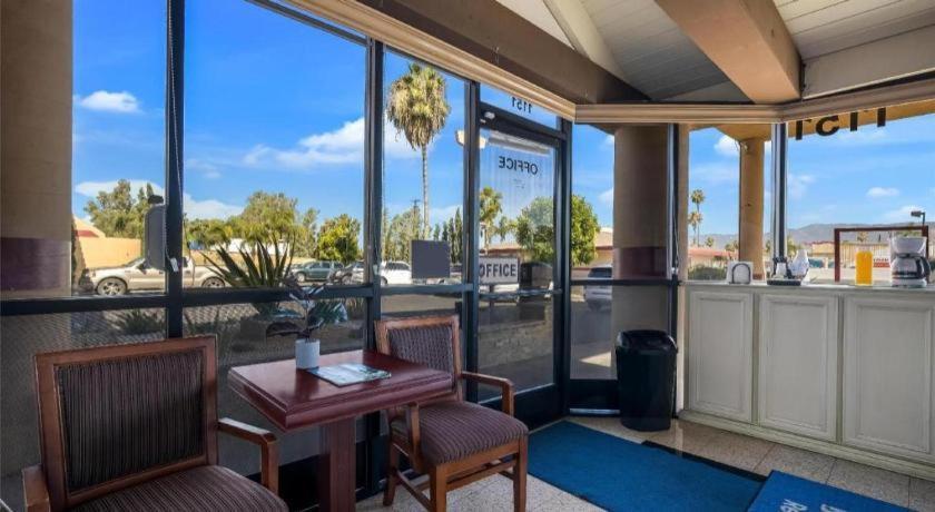 Americas Best Value Inn Redlands San Bernardino Exterior photo